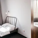 Nh Hostel