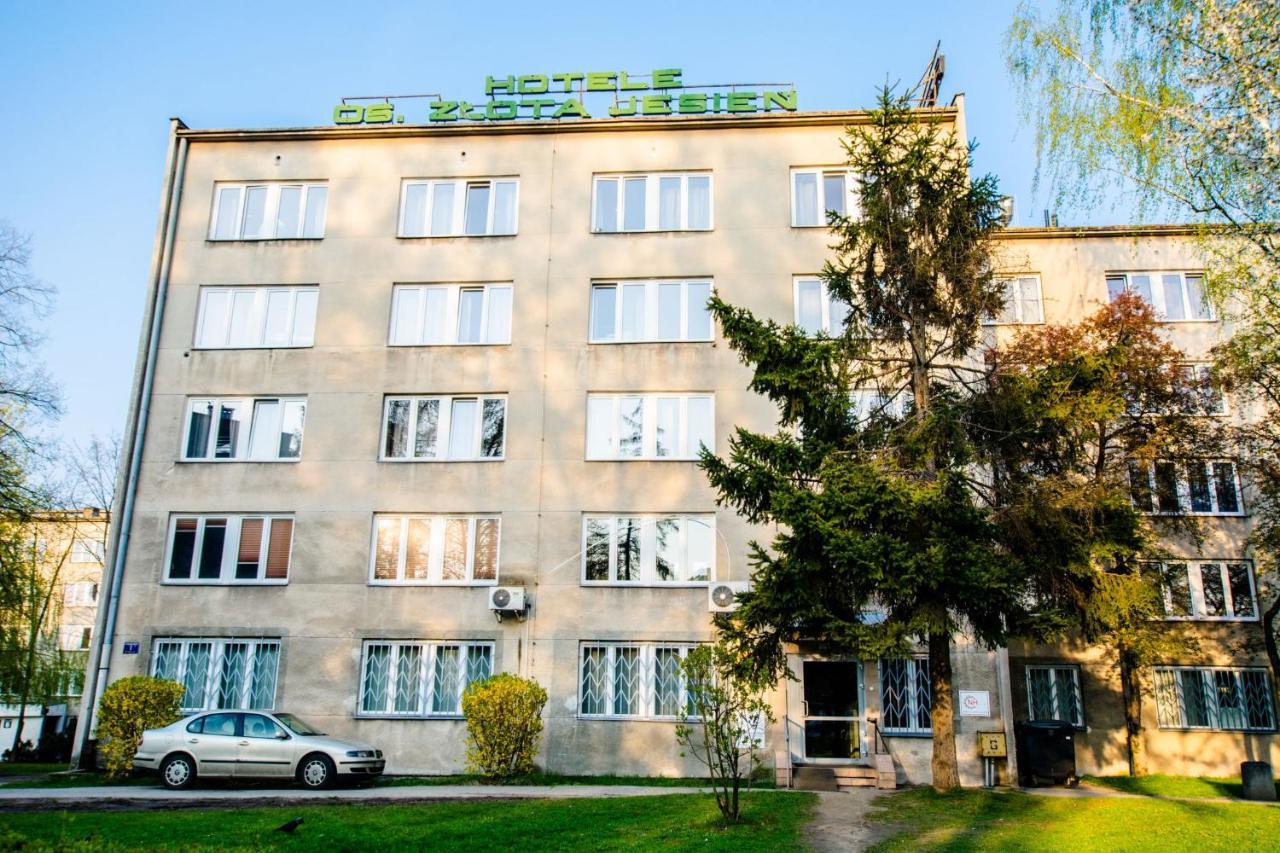 Nh Hostel